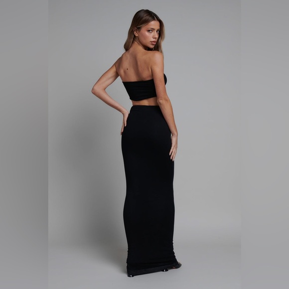 Gorgeous Bayse skirt set bandeau top set - Picture 4 of 4